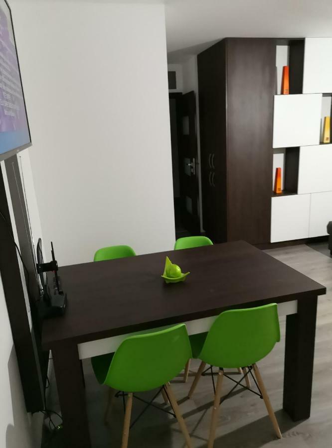 Centrum Apartman Leyla Бардіїв Екстер'єр фото